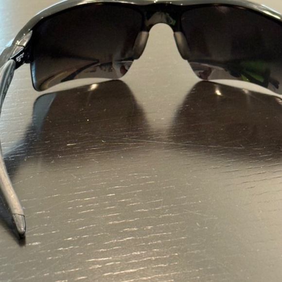Oakley Flak 2.0XL High Performance Sunglasses- Men's- Worn 4x! - Picture 3 of 7